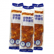 谷物果仁手作面包